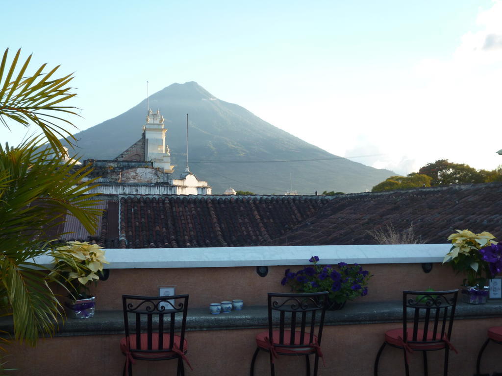 D'Leyenda Hotel Antigua Eksteriør billede