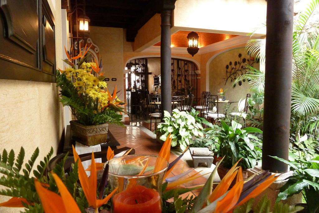 D'Leyenda Hotel Antigua Eksteriør billede