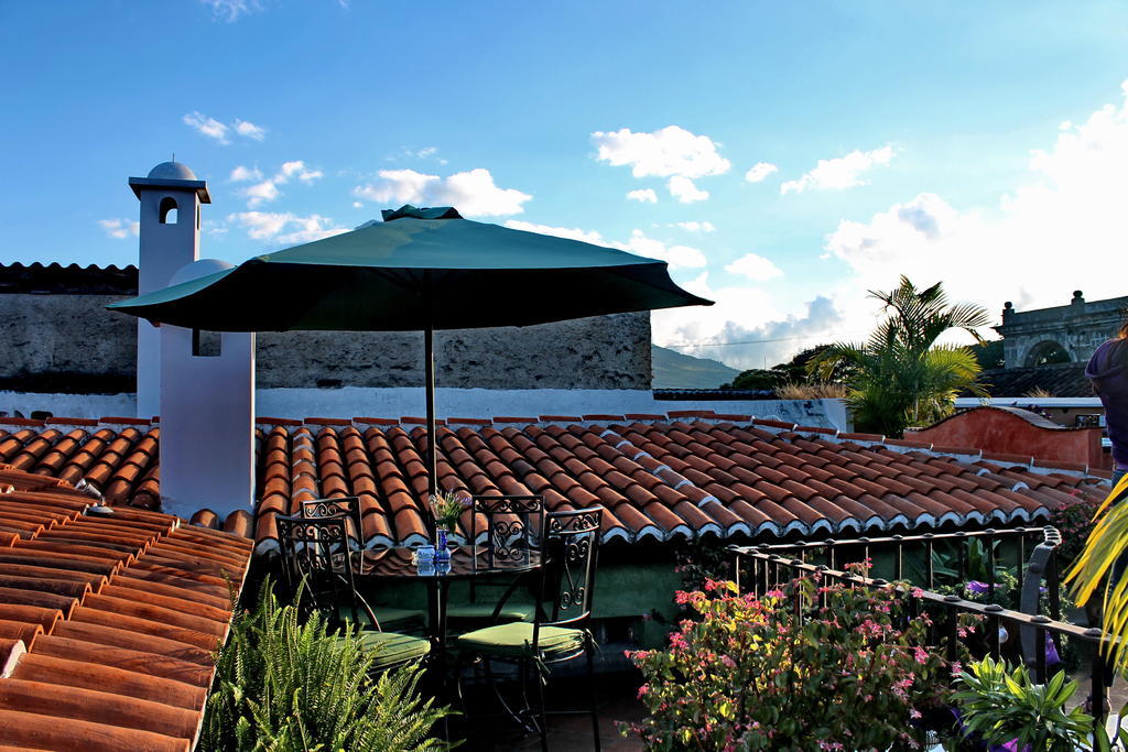 D'Leyenda Hotel Antigua Eksteriør billede