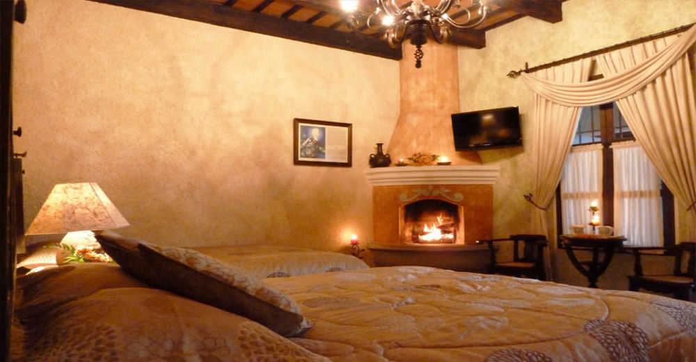 D'Leyenda Hotel Antigua Eksteriør billede