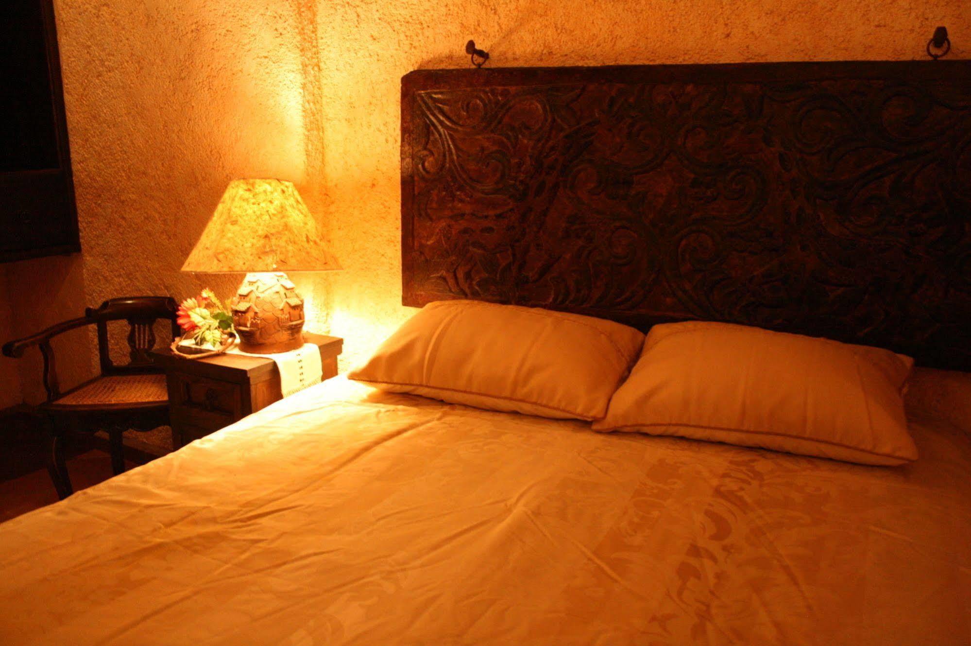 D'Leyenda Hotel Antigua Eksteriør billede
